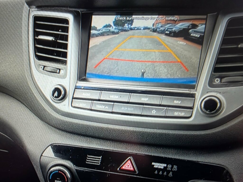 Hyundai Tucson 1.6 Gdi Blue Drive Se Nav Suv Eu Blue #6