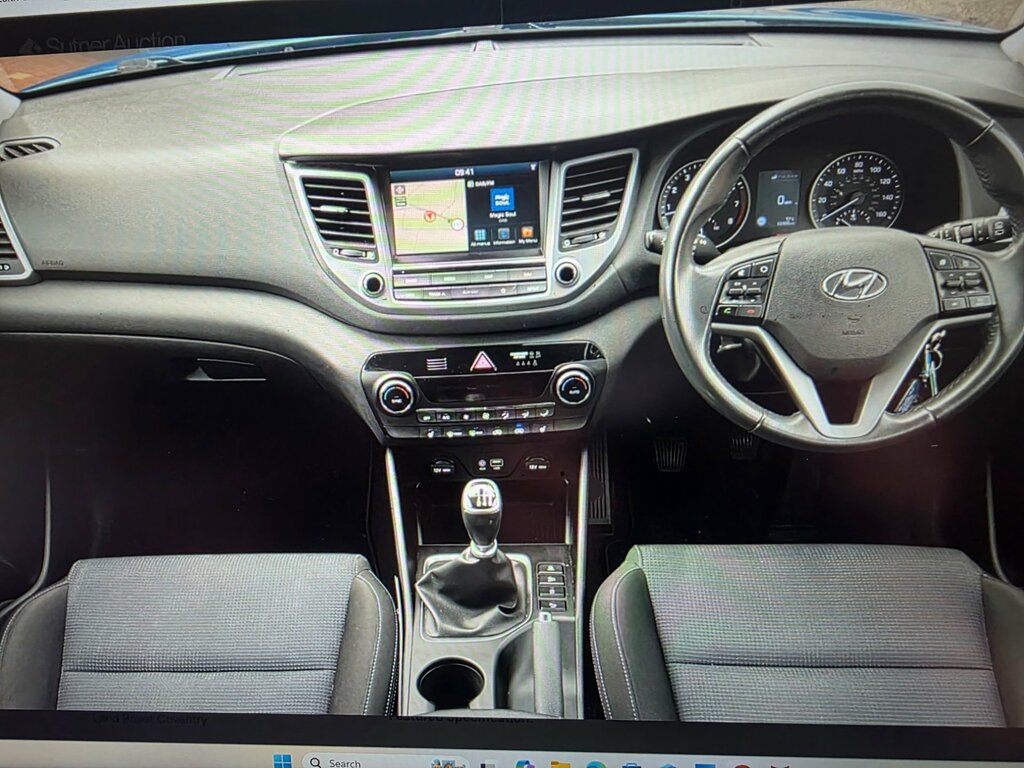 Hyundai Tucson 1.6 Gdi Blue Drive Se Nav Suv Eu Blue #4