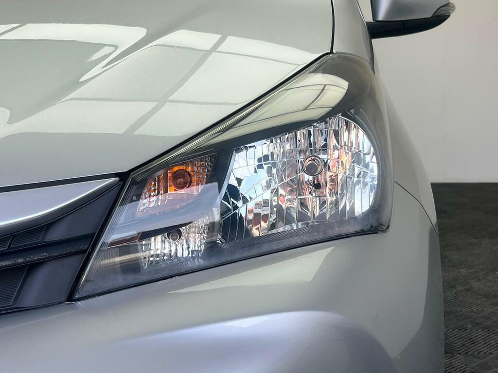 Toyota Yaris 1.33 Dual Vvt-i Icon Multidrive S Euro 6 Silver #6