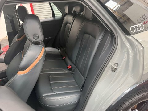 Audi Q2 Black #35