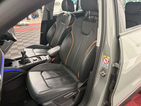 Audi Q2 Black #16