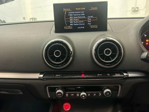 Audi A3 2.0 Tdi Se Technik Black #11