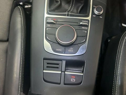Audi A3 2.0 Tdi Se Technik Black #19