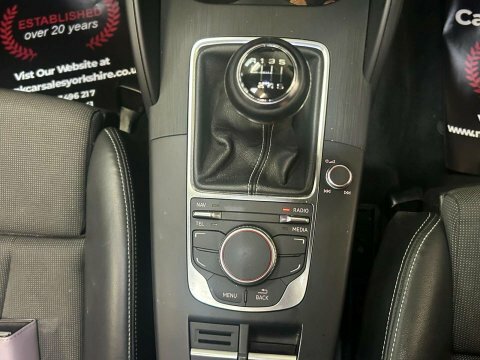 Audi A3 2.0 Tdi Se Technik Black #17