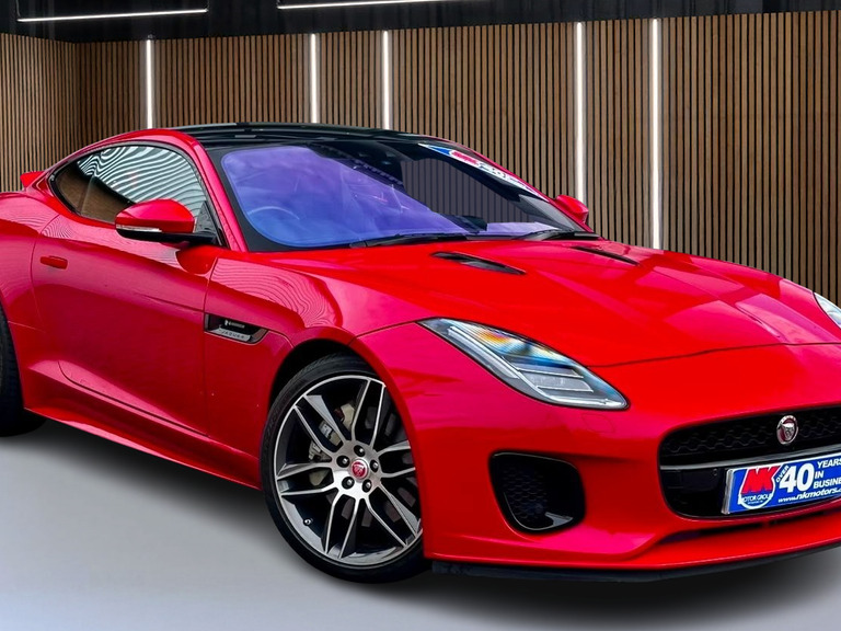 Jaguar F-Type 2.0 R-dynamic Red