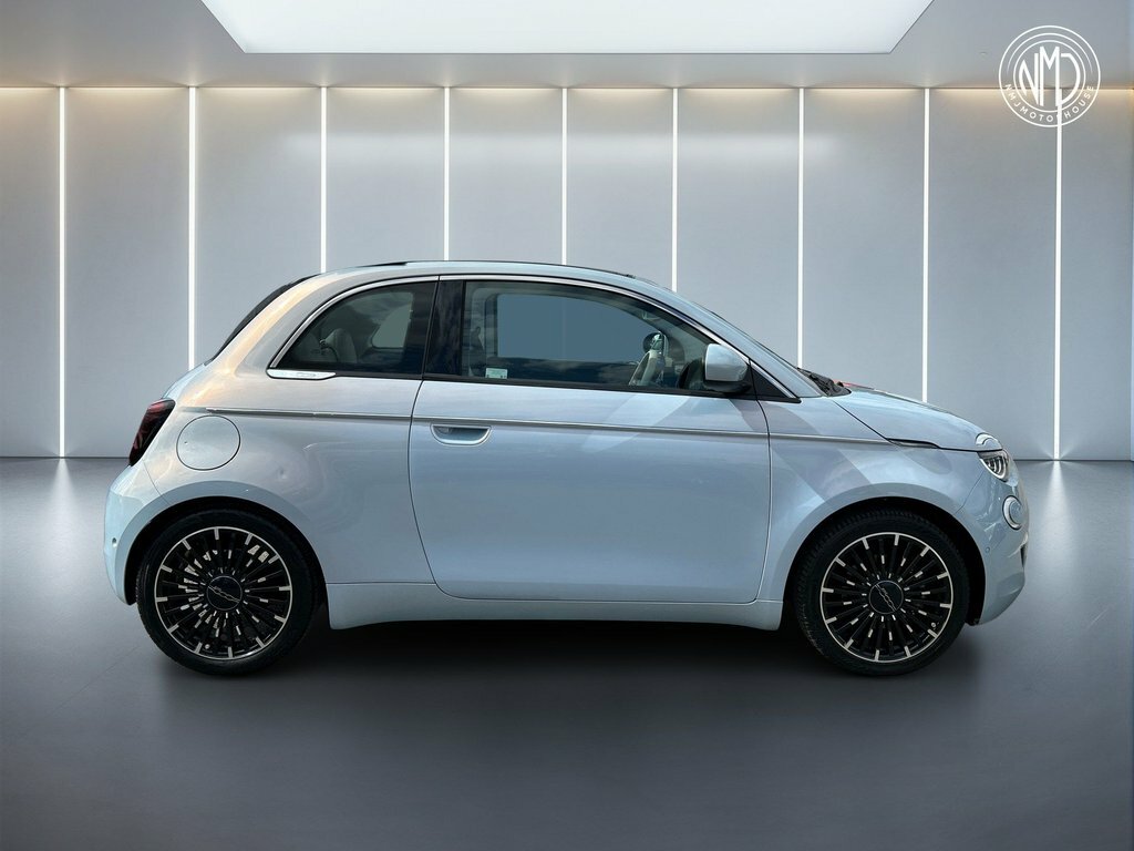 Fiat 500E C 2021 42Kwh La Prima Blue #4