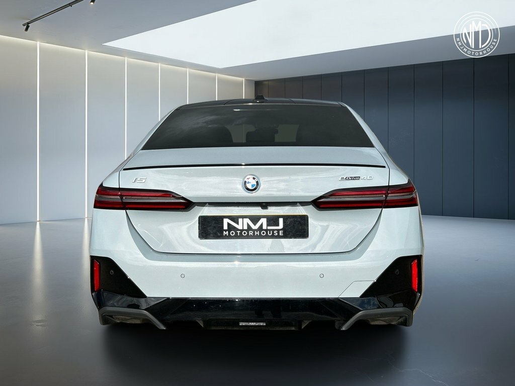 BMW i5 2024 40 83.9Kwh M Sport Pro Edrive 11Kw Grey #6