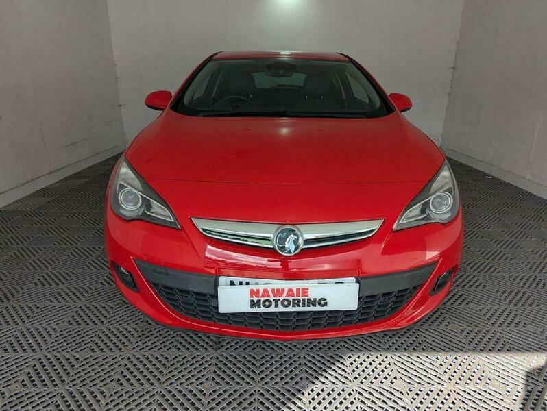 Vauxhall Astra GTC 1.4I Turbo Sri Red #2