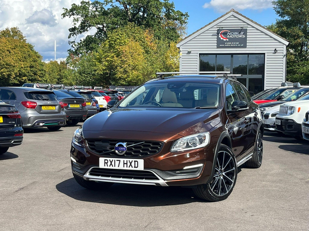 Volvo V60 2.0 T4 Business Edition Estate Eur  #3