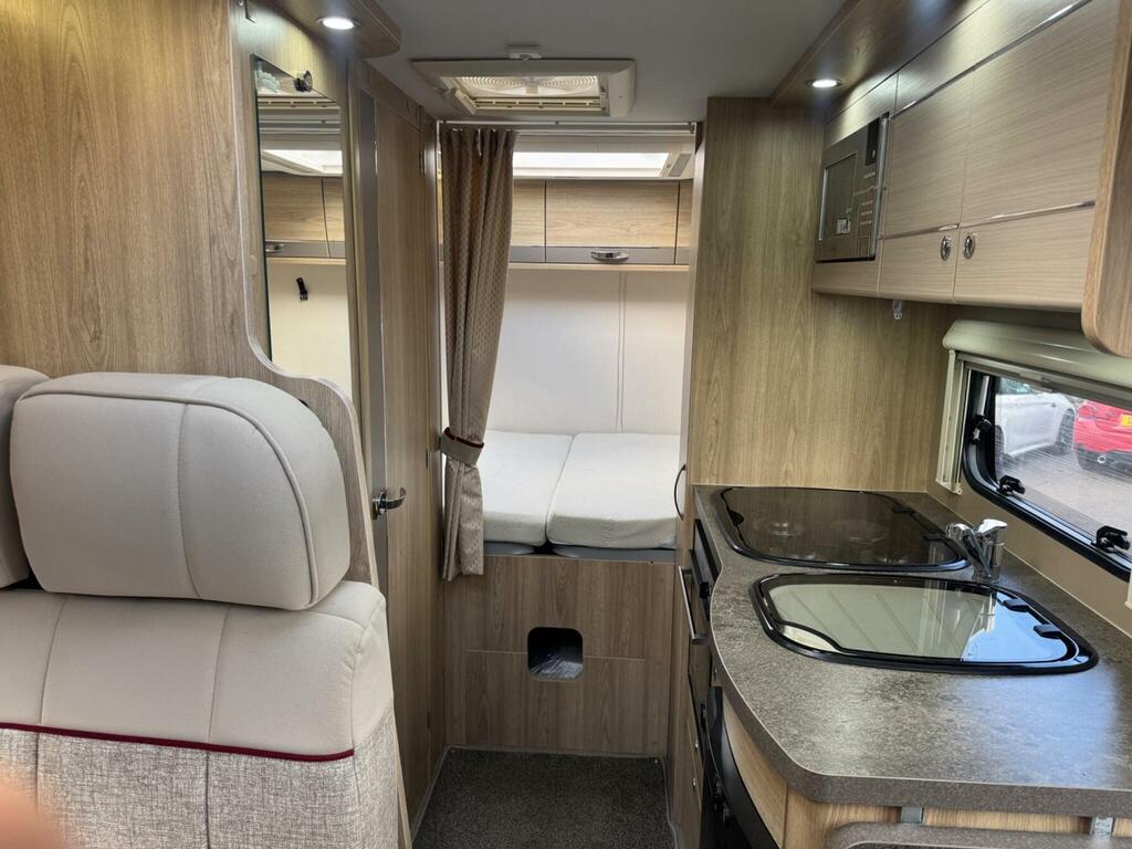 Peugeot Boxer Eldiss Majestic 125 White #4