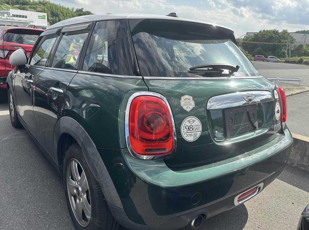 Mini Hatch Cooper Green #2
