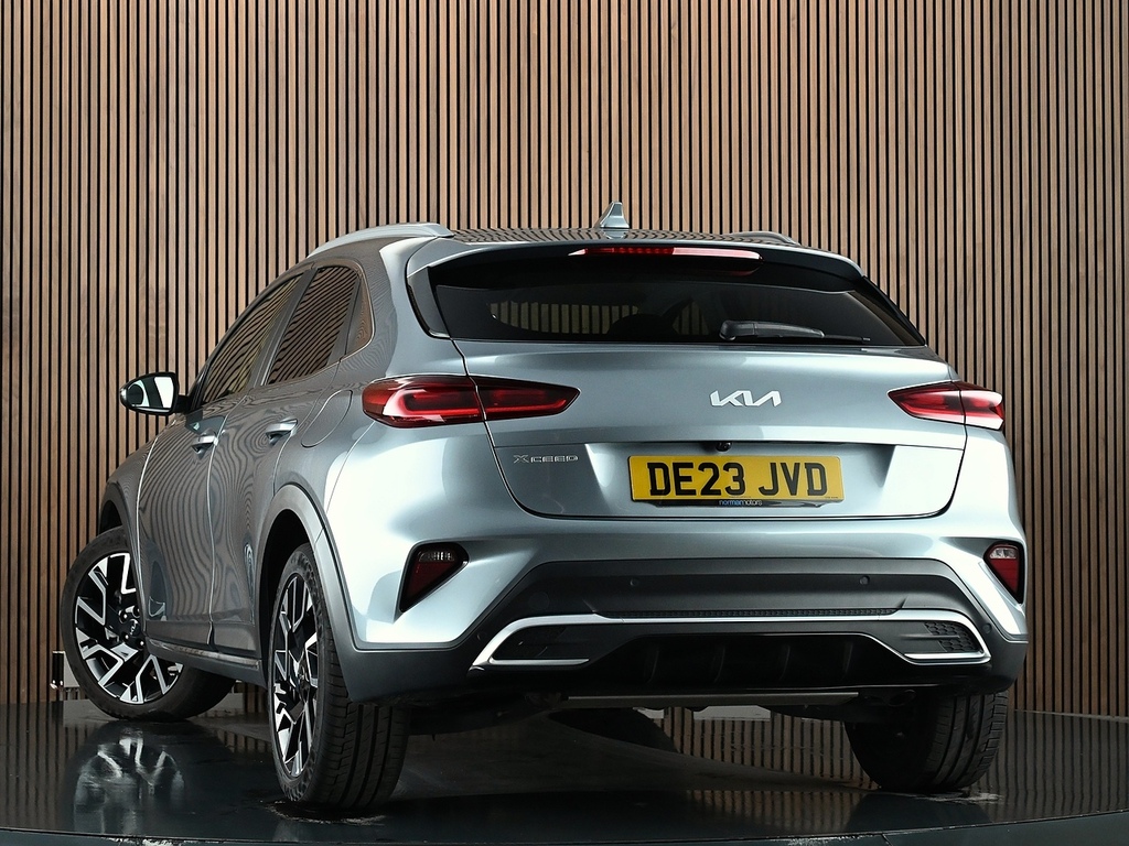Kia Xceed 1.5 T-gdi 3 Suv Euro 6 Ss 15 Silver #2