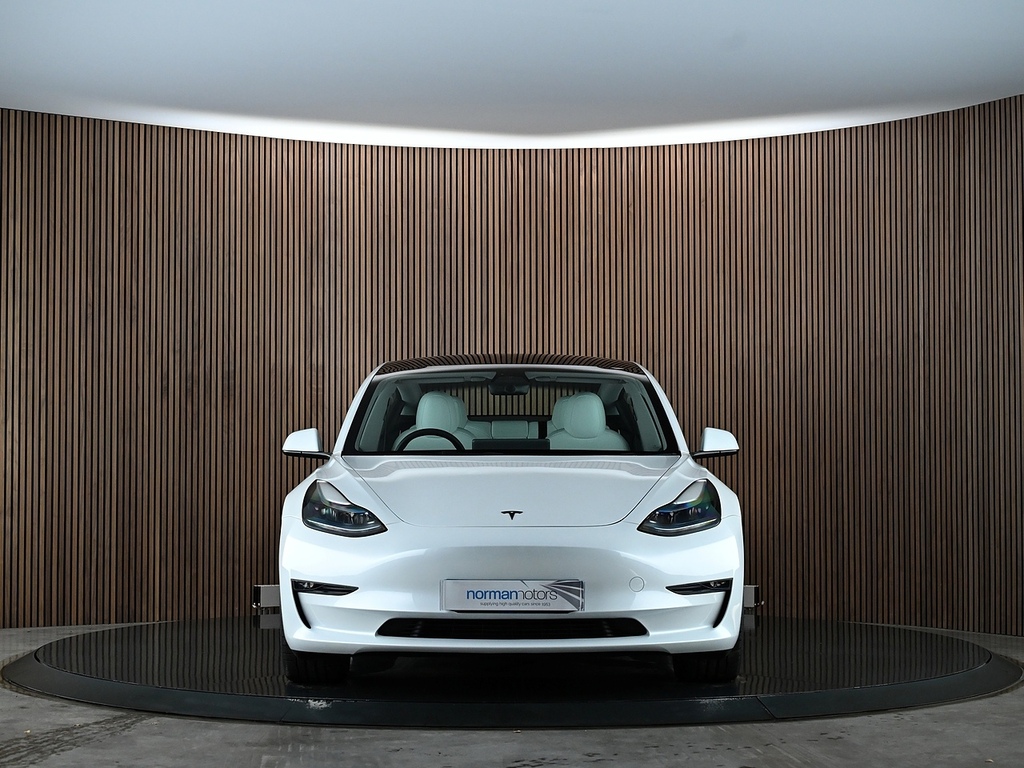 Tesla Model 3 Dual Motor Long Range Saloon 4 White #4