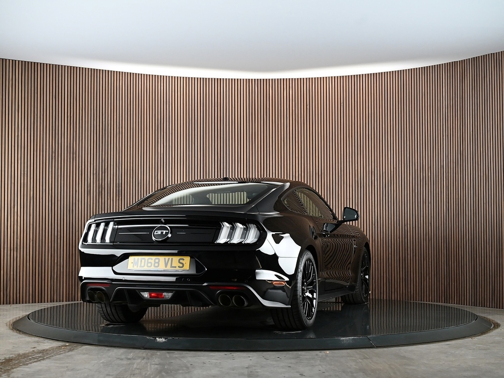 Ford Mustang Black #8