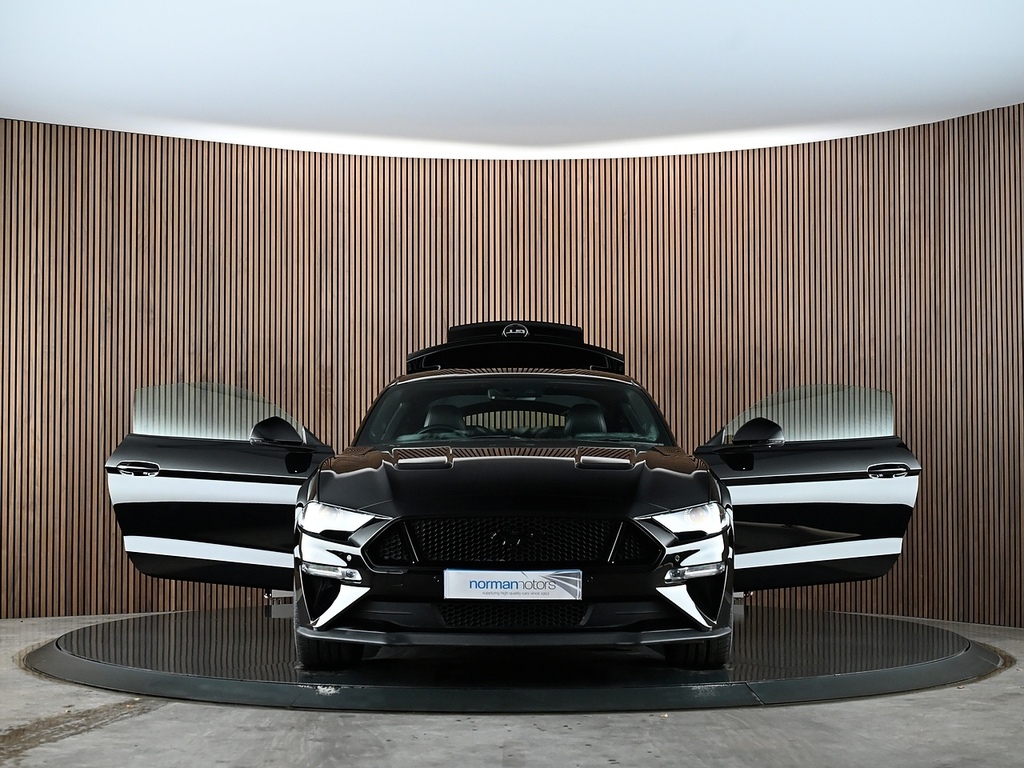 Ford Mustang Black #12