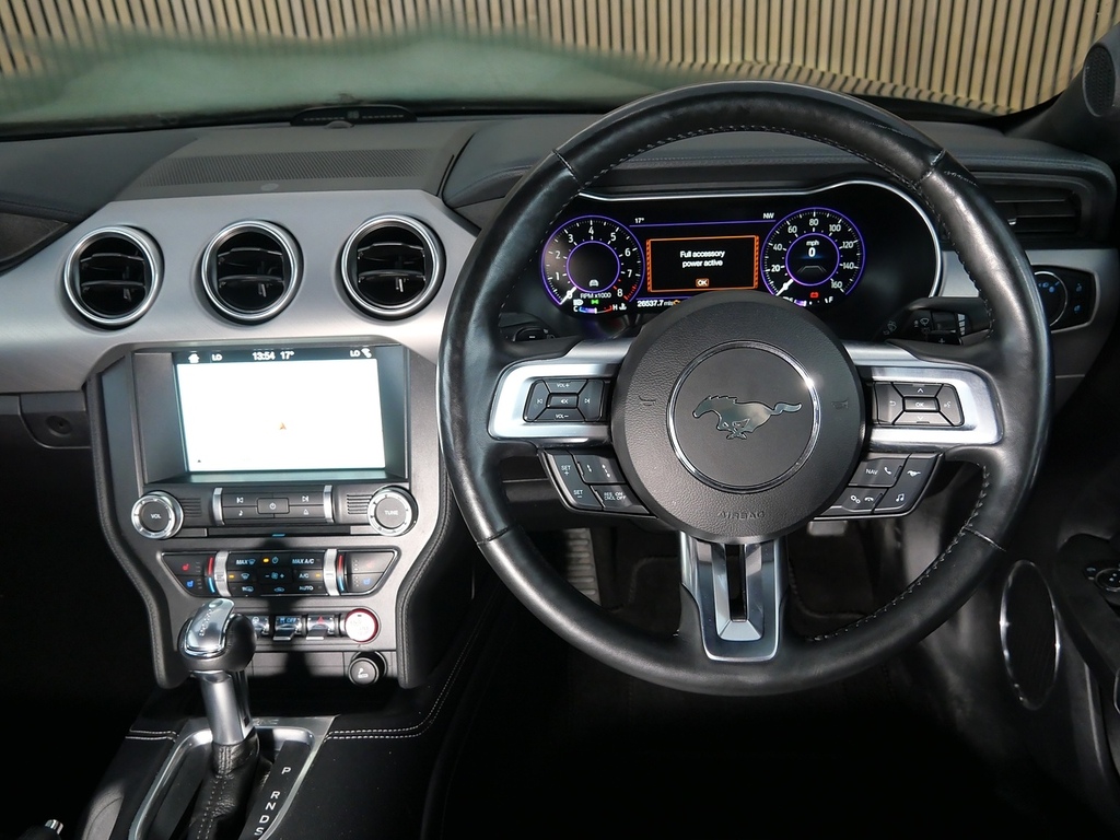 Ford Mustang Black #22