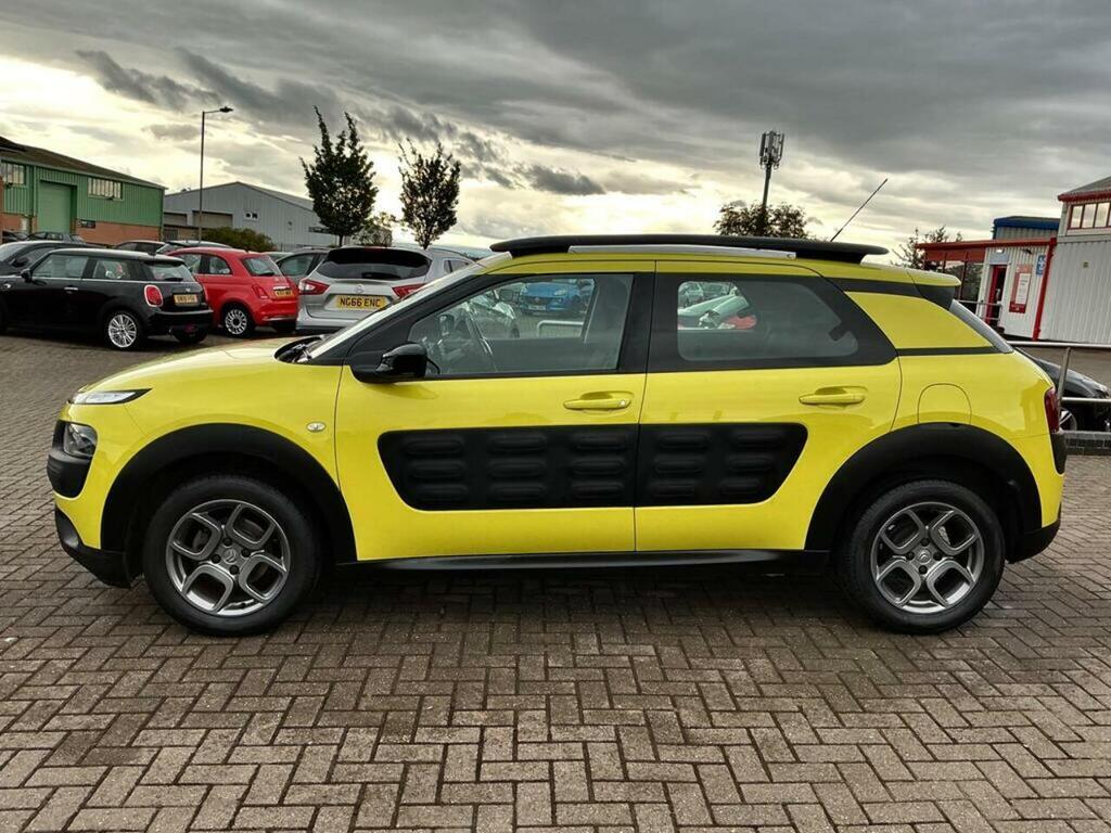 Citroen C4 Cactus Puretech Feel Yellow #4