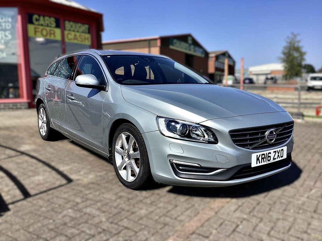 Volvo V60 D4 Se Lux Nav Silver #2