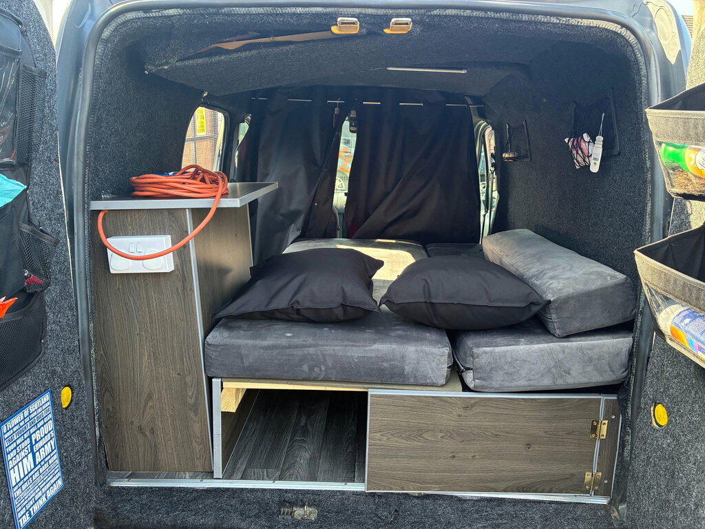 Ford Transit Connect 1.8L Lx Green #10