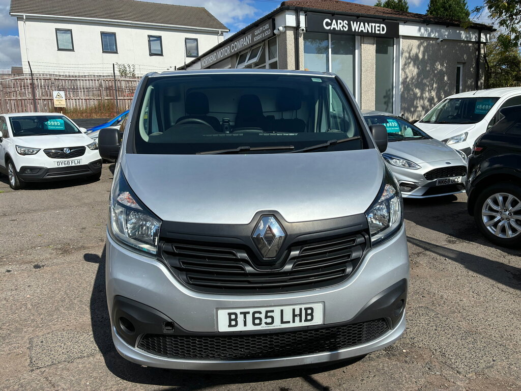 Renault Trafic Diesel White #8