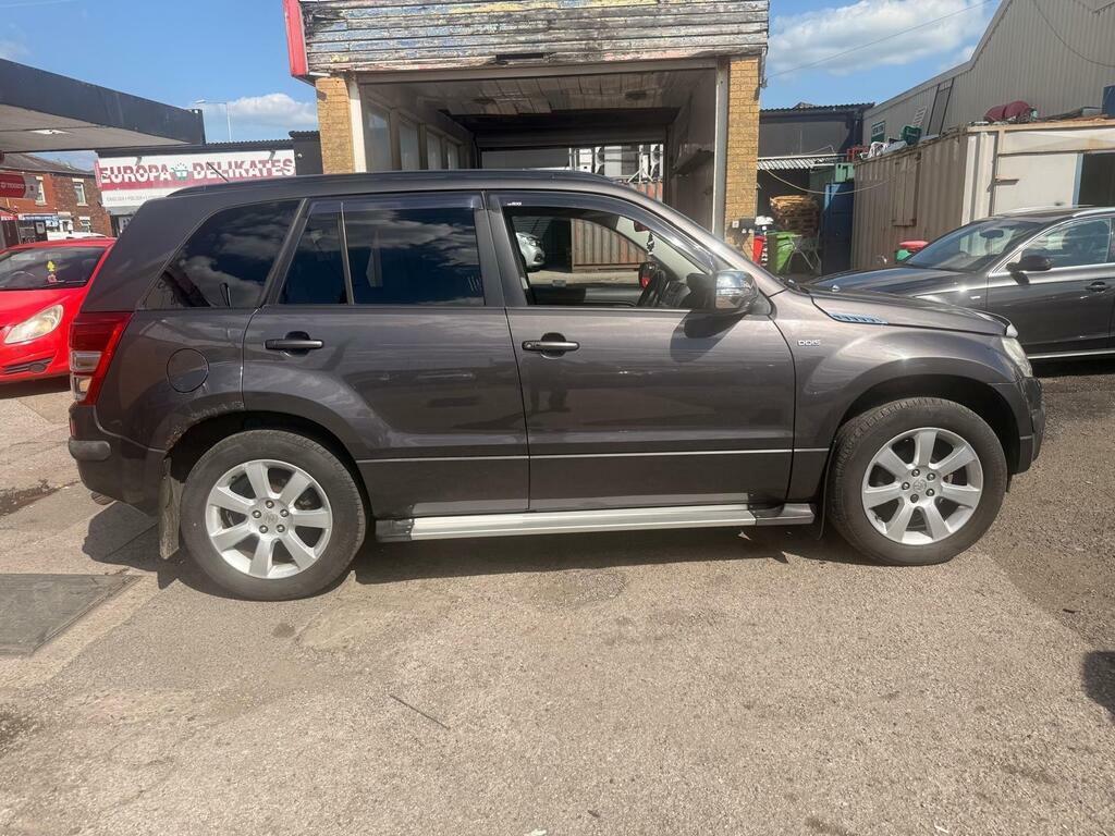 Suzuki Grand Vitara 1.9 Ddis Sz5 4Wd Euro 5 Grey #4