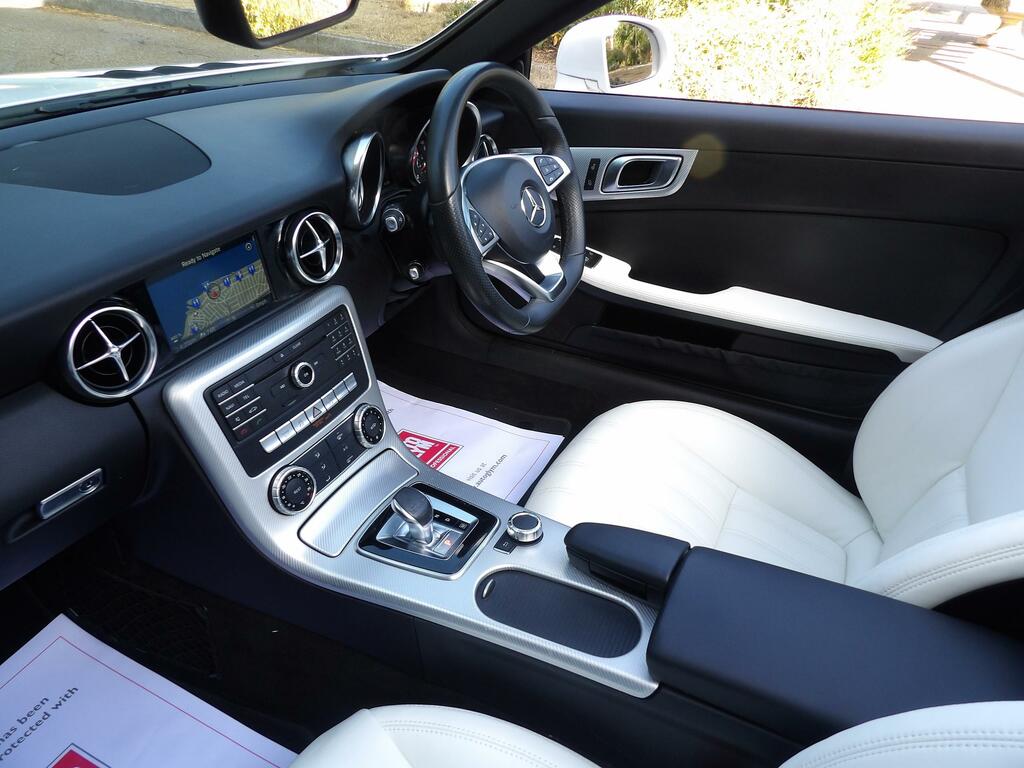 Mercedes-Benz SLC 2.1 Slc250d Sport Convertible G-tronic BW16XZB White #5