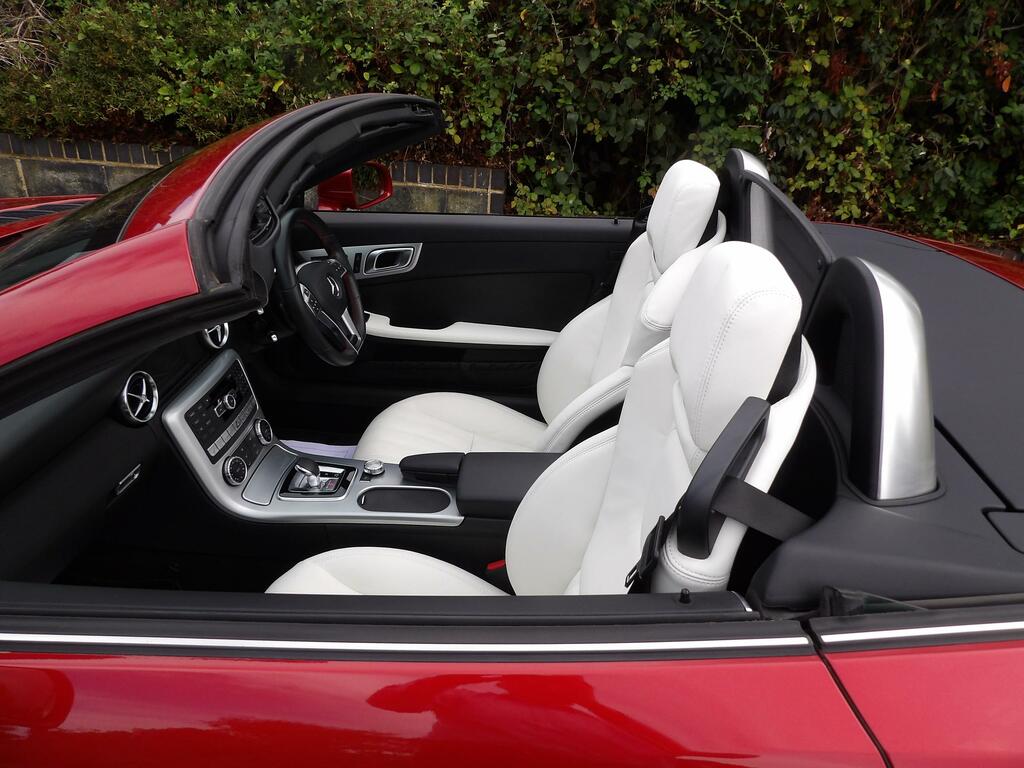 Mercedes-Benz SLK 2.0 Slk200 Amg Sport Convertible G-tron Red #6