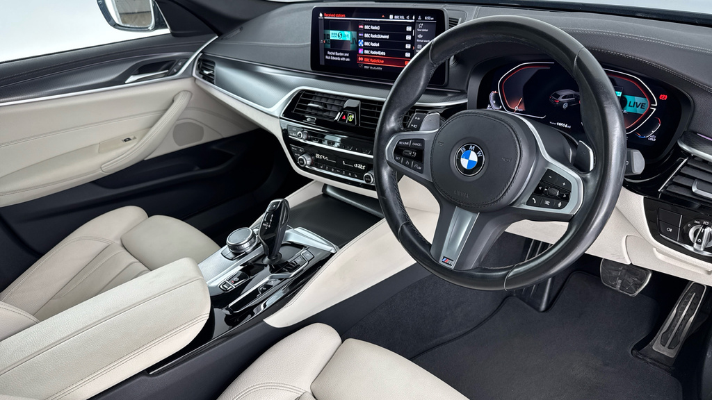 BMW 5 Series 520D M Sport Touring #6