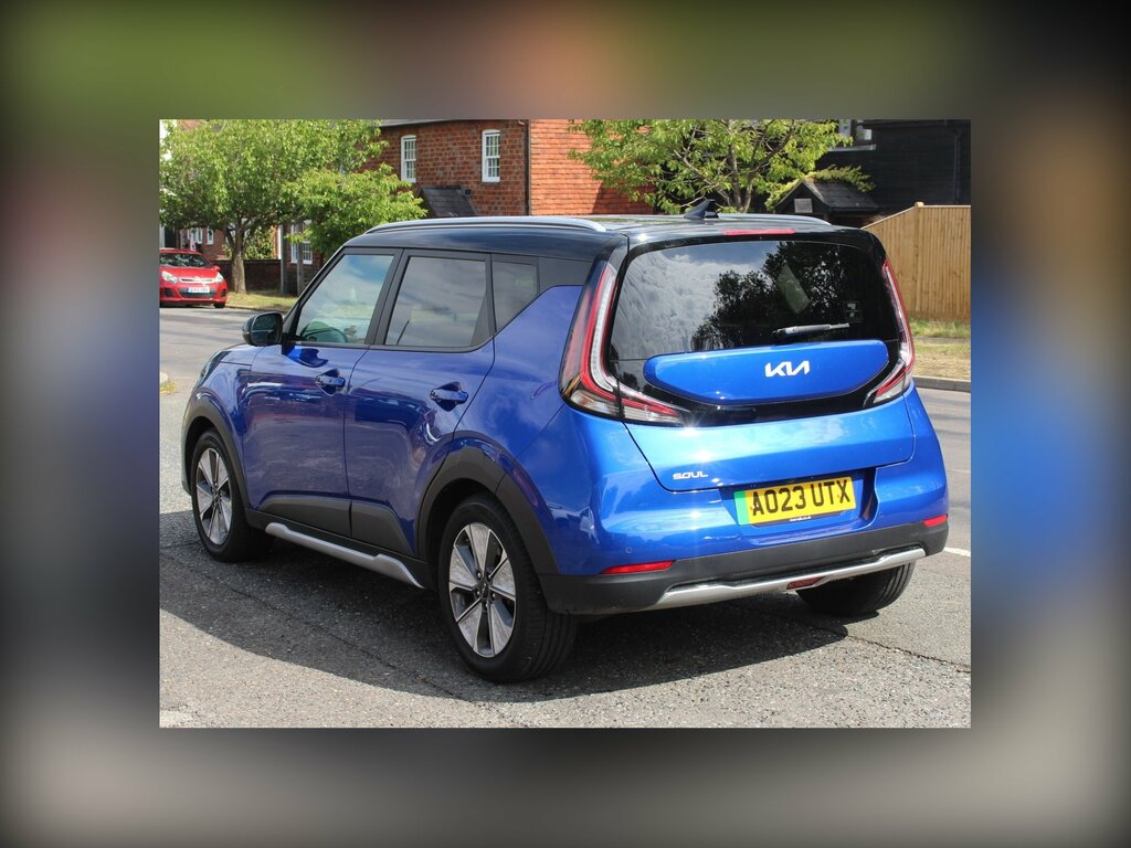 Kia Soul 64Kwh Explore Suv 201 Bhp Blue #2