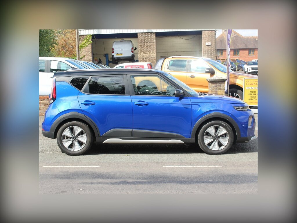 Kia Soul 64Kwh Explore Suv 201 Bhp Blue #3