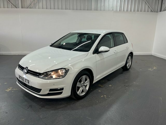 Volkswagen Golf 1.6 Tdi Bluemotion Tech Match Hatchback White #3