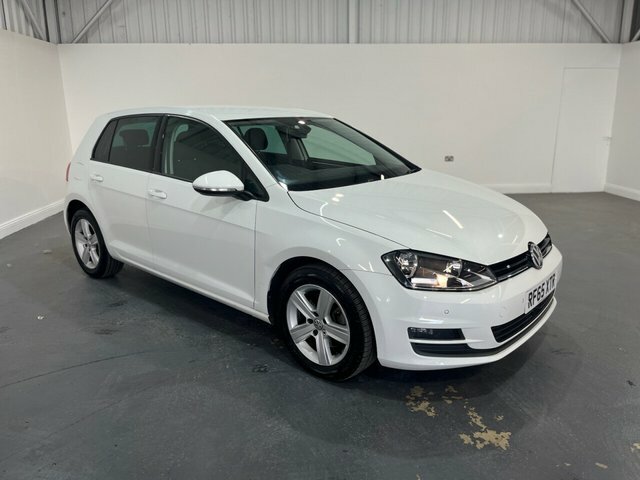 Volkswagen Golf 1.6 Tdi Bluemotion Tech Match Hatchback White