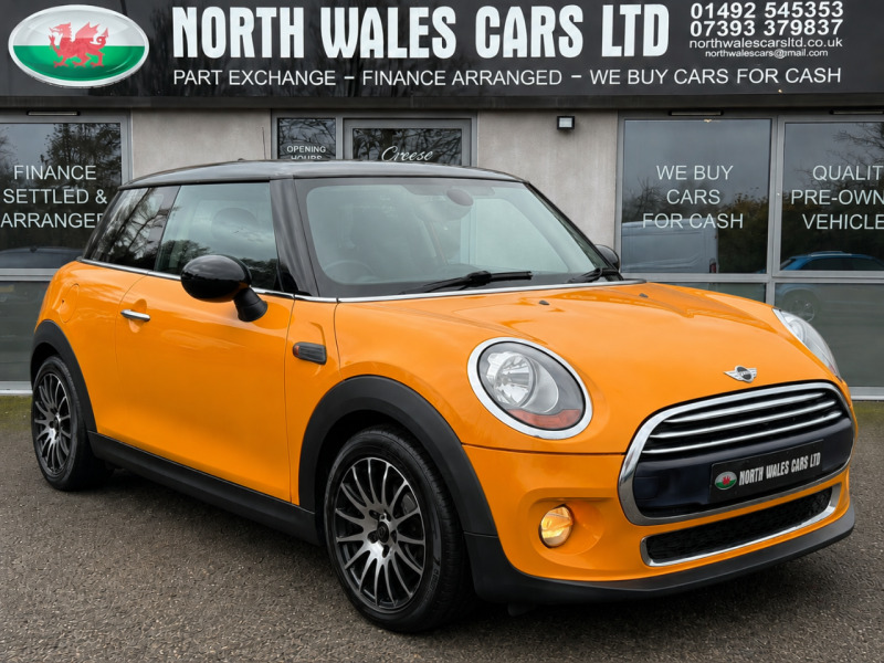 Mini Hatch 1.5 Cooper - 2015 65 Orange