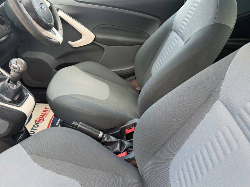 Ford KA Studio Black #16