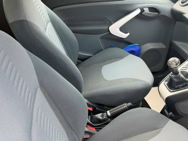 Ford KA Studio Black #12