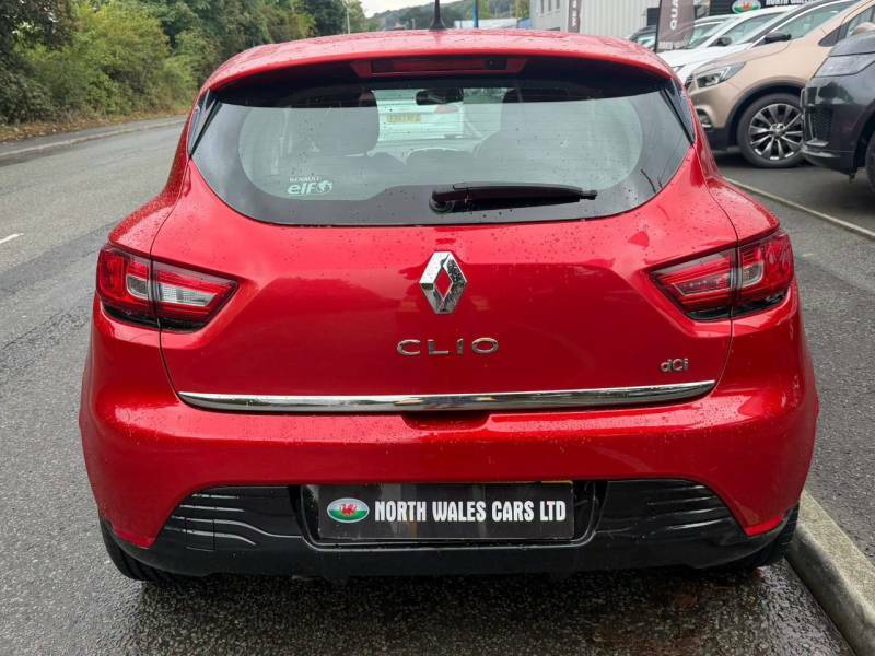 Renault Clio Hatchback Red #9