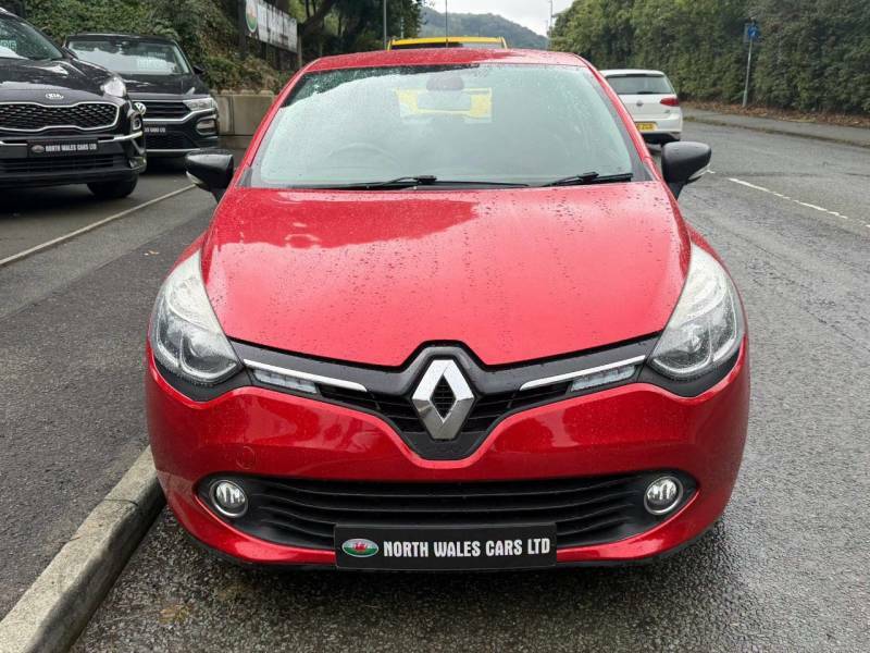 Renault Clio Hatchback Red #8