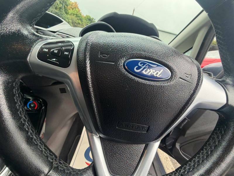 Ford Fiesta Studio Red #20