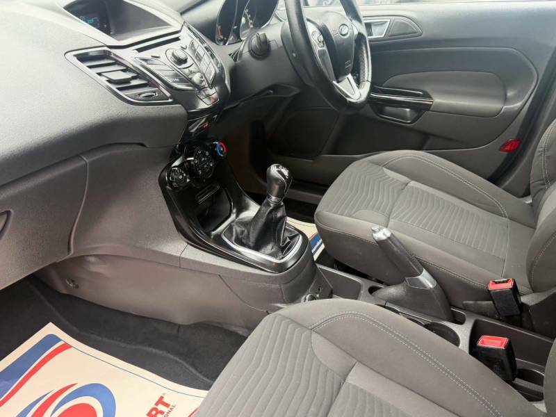 Ford Fiesta Studio Red #14