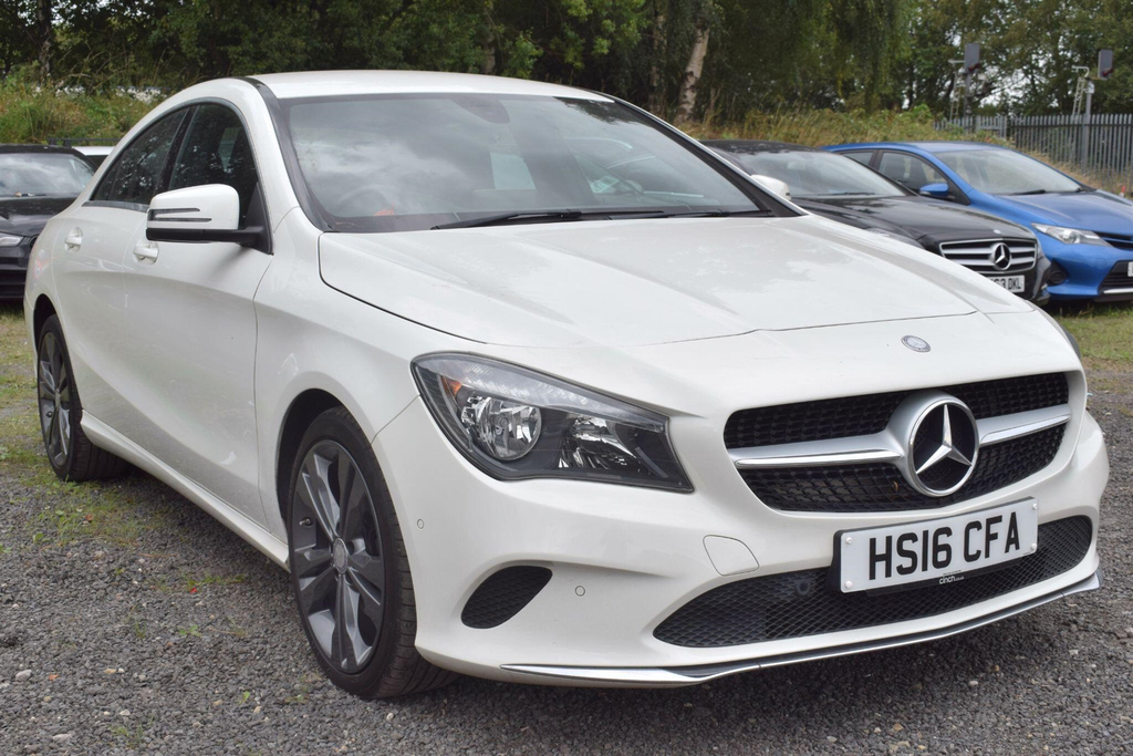 Mercedes-Benz CLA Class 1.6 Sport Coupe Euro 6 Ss White