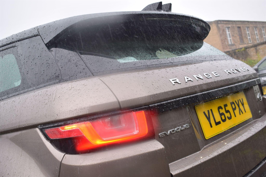 Land Rover Range Rover Evoque 2L Se Tech White #10