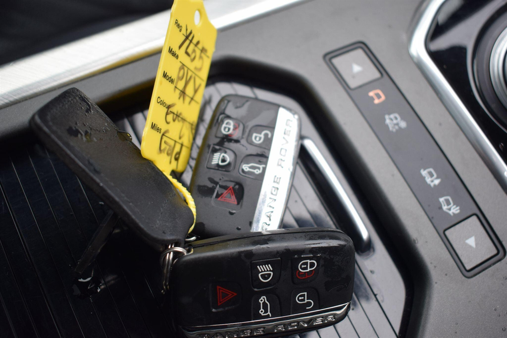 Land Rover Range Rover Evoque 2L Se Tech White #27