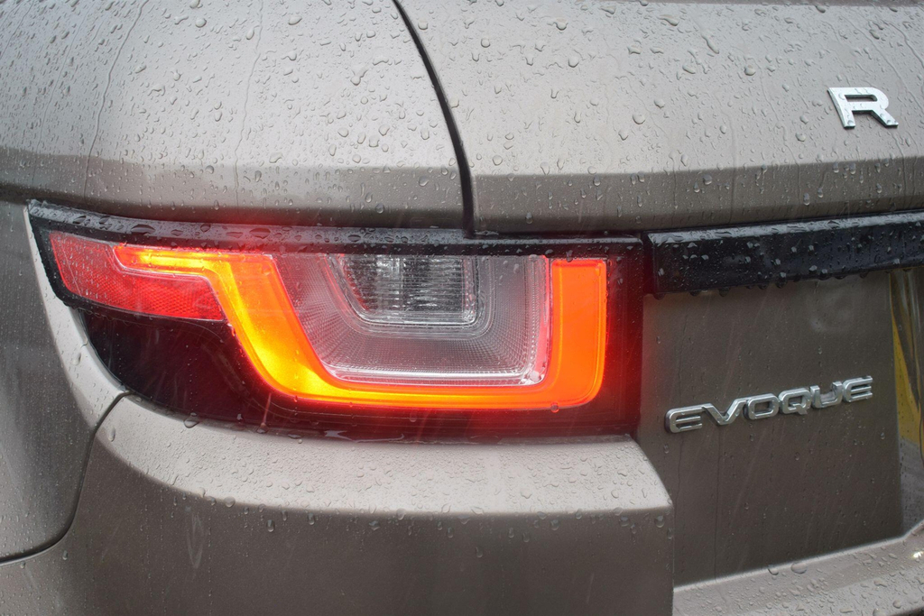Land Rover Range Rover Evoque 2L Se Tech White #14