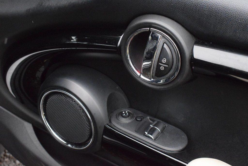 Mini Hatch Cooper Sd 3-Door Black #30