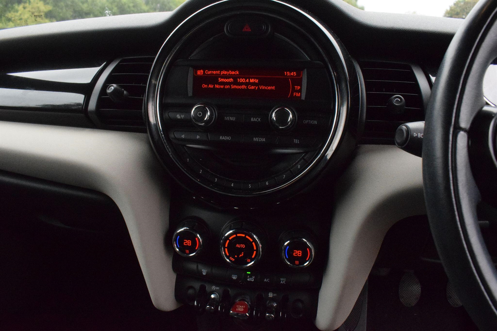 Mini Hatch Cooper Sd 3-Door Black #20
