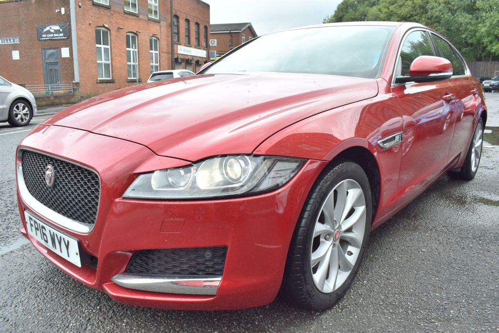 Jaguar XF 2.0D Prestige Euro 6 Ss Red #5