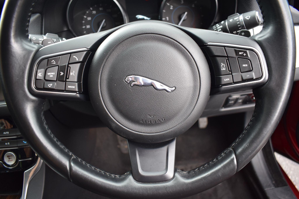 Jaguar XF D Prestige Silver #43