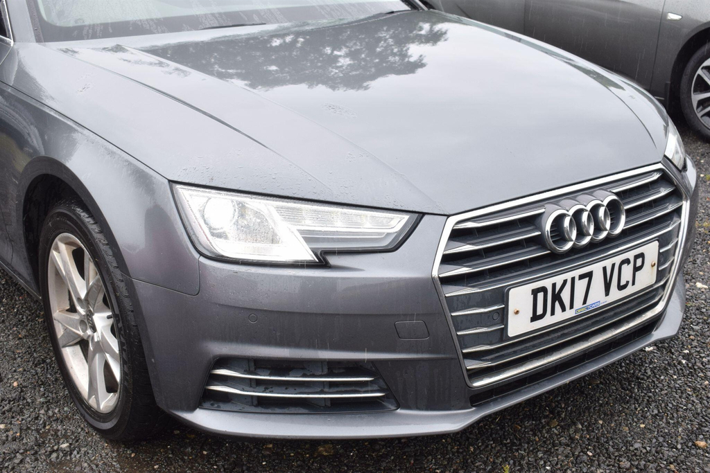 Audi A4 S Line Black #8