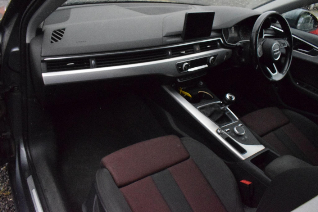 Audi A4 S Line Black #18