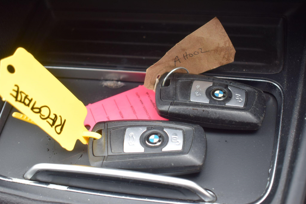 BMW 3 Series 320D Efficientdynamics Step Black #22